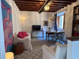 La casa del Polpo Rosa, hotel in Campiglia Marittima