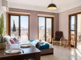 Ani's Stylish Studio W Terrace in Larnaca