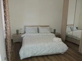 Casa serenità "bilocale con ingresso indipendete"