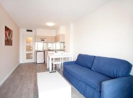 Apartamentos Port Eugeni: Cambrils'te bir otel