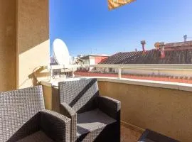 3 Bedroom Cozy Apartment In Torrevieja