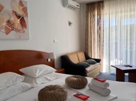''ROOM 6'' - breakfast included, hotel com banheiras de hidromassagem em Kampor