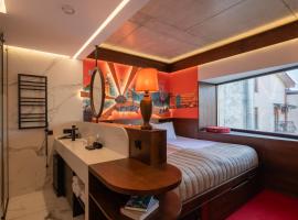 !FEST Hotel Rynok Square, nastanitev z opremo za kuhanje v mestu Lviv