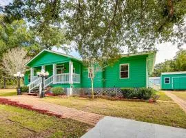 2 Mi to Fairhope Pier Home with Large Yard!