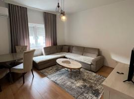 Apartmani sara, hotel v destinaci Plav