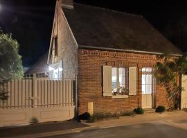 La petite maison, hotel v destinaci Souvigny-en-Sologne