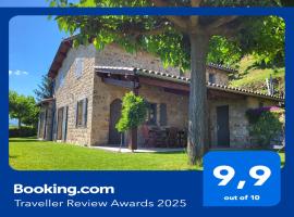 Gite de La Vigne, hotel in Chirols