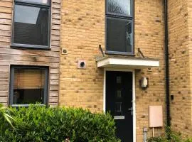 Luxury city spacious house with Garden & Parking - Cambridge Homehost