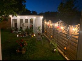 Sami, hotel in Southend-on-Sea