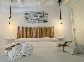La Maschera Apartments