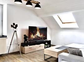 La Voute Chambérienne GRAND T2 61m2 - Vue Montagnes - TV 4K Géante - WIFI-Fibre - Machine à Laver - Lave Vaiselle - Parking - Confort - Spacieux โรงแรมในBarberaz