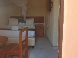 Glamour Lodges and Apartments