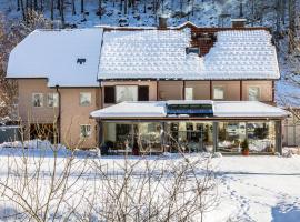 Landgasthaus Kurz Hotel & Restaurant am Feldberg - Schwarzwald, hotel em Todtnau