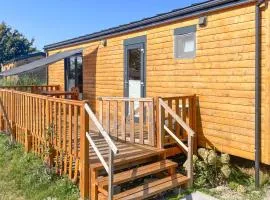 Awesome Home In Miedzyzdroje With Sauna