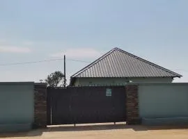 Wamz Apartments And Tours