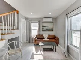 Entire Private Home 2BR 2BTH Quite Area with parking