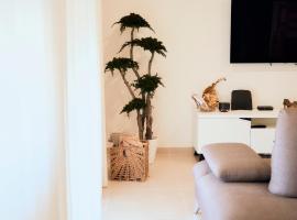 Balili Home by the Sea, ξενοδοχείο σε Ferrel