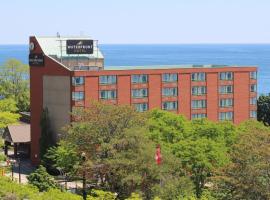 Waterfront Hotel Downtown Burlington, hotel in Burlington