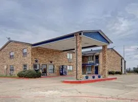 Motel 6-Red Oak, TX - Dallas