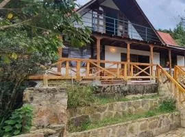 Cabaña Tipo Chalet