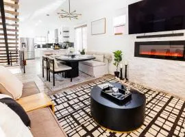 Lux Newly Remodeled DT, Patio, Fully Stocked 5Bd, 3Ba
