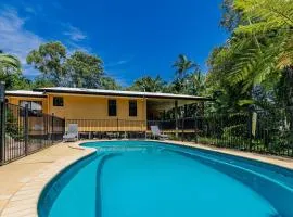 Tannum Tides - Sleeps 8 with Pool & Boat Parking