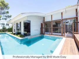Glenabbey - Lap & Plunge Pool, Close to Zoo
