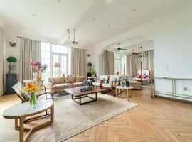 Brigadier Farm Stay Media Room