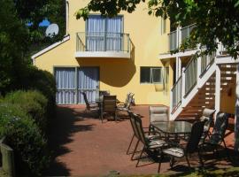 Elliotts Kapiti Coast Motor Lodge: Paraparaumu Beach şehrinde bir otel