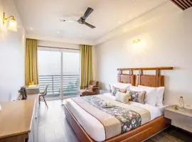 Alaya Stays Skyline Ridge 3 BHK Apartment with Scenic Views