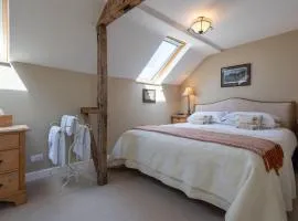 Gooseyard at Middle Farm and Cottages