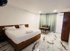 MidTown Residency