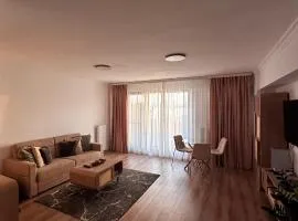 COMPASS lake view apartment