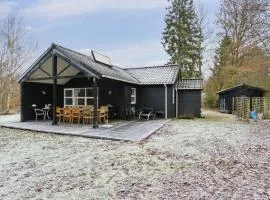 Holiday Home Tomine by Interhome