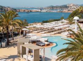 Destino Five Ibiza - 5-Star Grand Luxe Resort, hotel Talamancában