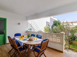 YourHouse Villa Magdalena，位于卡拉纳雅达的酒店