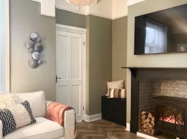 Boho Bay Two - Seaside Escape, hotel in Cullercoats