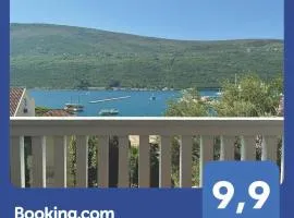 Marina Vista