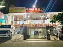 Nhà nghỉ Hai Hoa Pác Bó Cao Bằng，Bản Hong的飯店