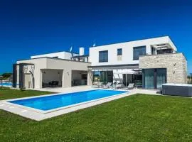 Villa Chiara by Interhome