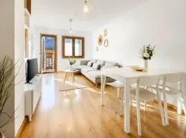 Apartamento de montaña y ESQUÍ en el Pirineo Aragonés, Villanúa - WIFI