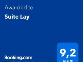 Suite Lay