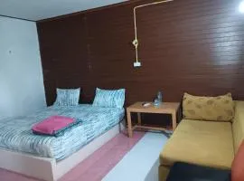 เพชรมาลีรีสอร์ท