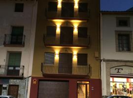 Apartamentos Turisticos Graus, hotel v destinaci Graus