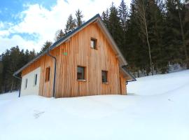 Chalet U lesa by Interhome, hotel v destinaci Smržovka