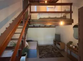 Apartamento suíte AC Centro de Brotas SP、ブロタスのグランピング施設