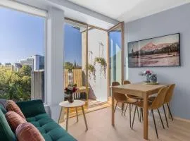 DINBNB Apartments l Family Friendly l 1000m from Central Station l NEW l Free Parking