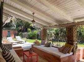 Wisteria Villa Corfu, hotel a Perama
