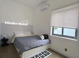Tiinder Hotel, hotel v destinaci Xuyên Mộc