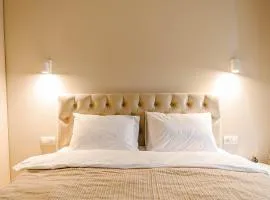 Charming Stay in Old Town!